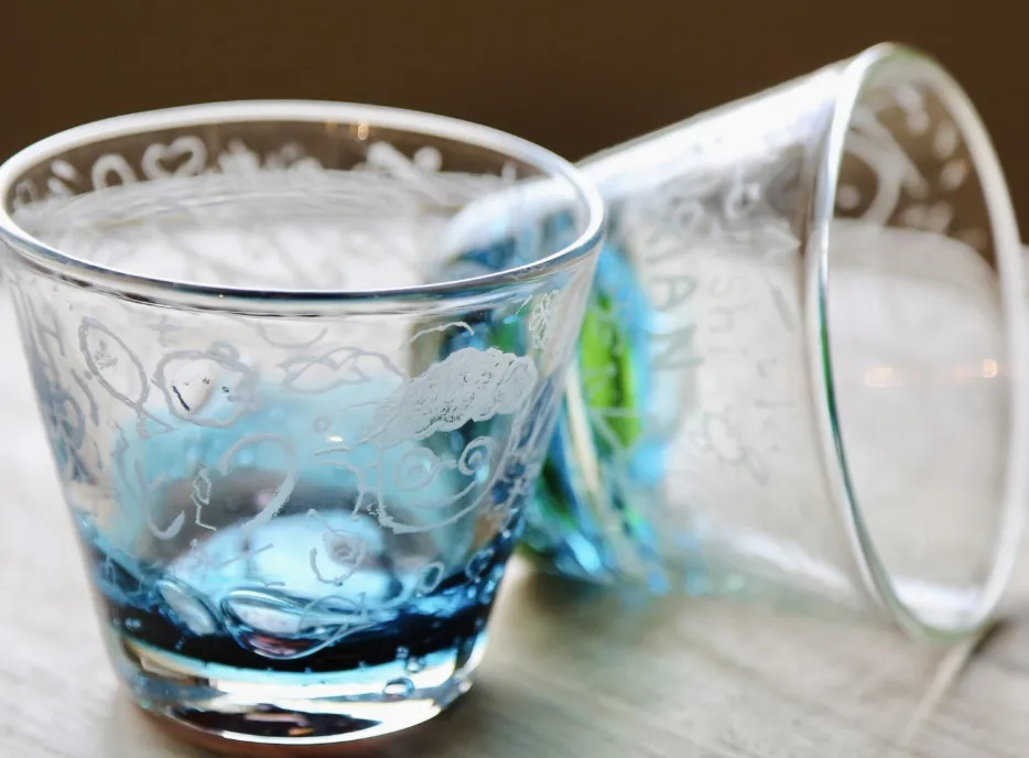 グラス彫り込み